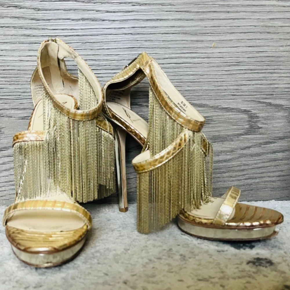 B. Brian Atwood Gold Fringe Platform Stiletto Sandal size 8 - Picture 2 of 3